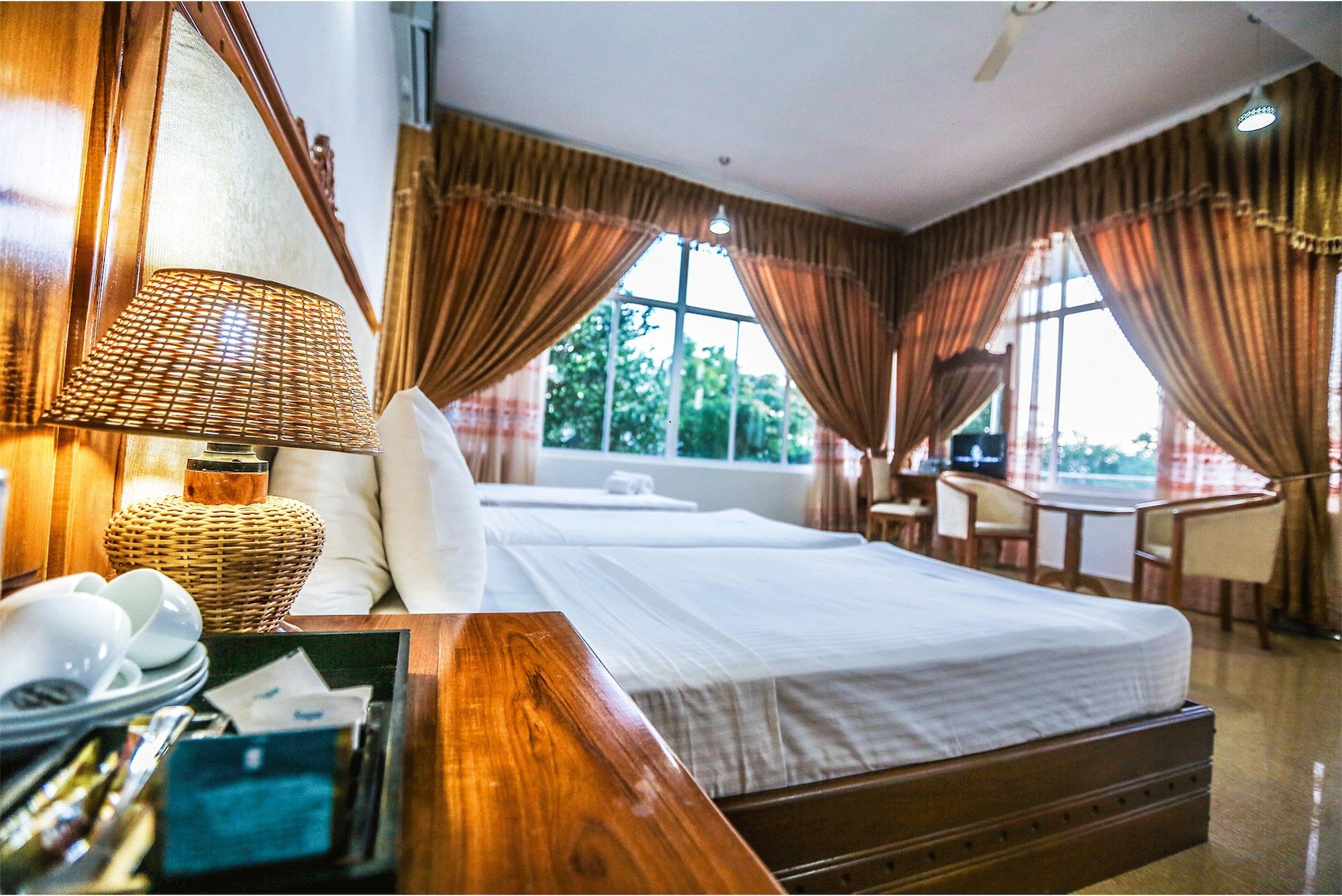 Hotel Sudu Araliya Polonnaruwa Exterior foto