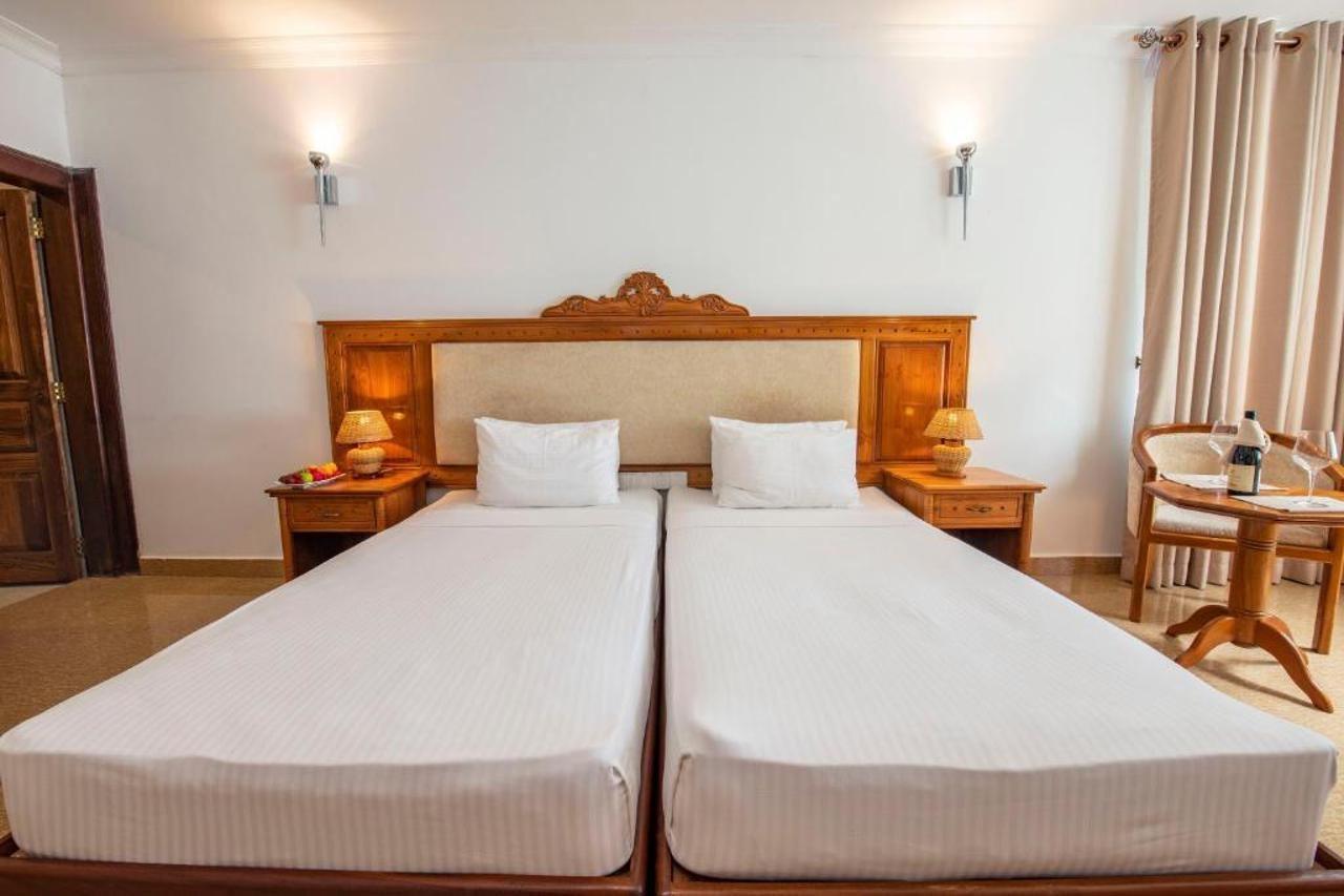 Hotel Sudu Araliya Polonnaruwa Exterior foto